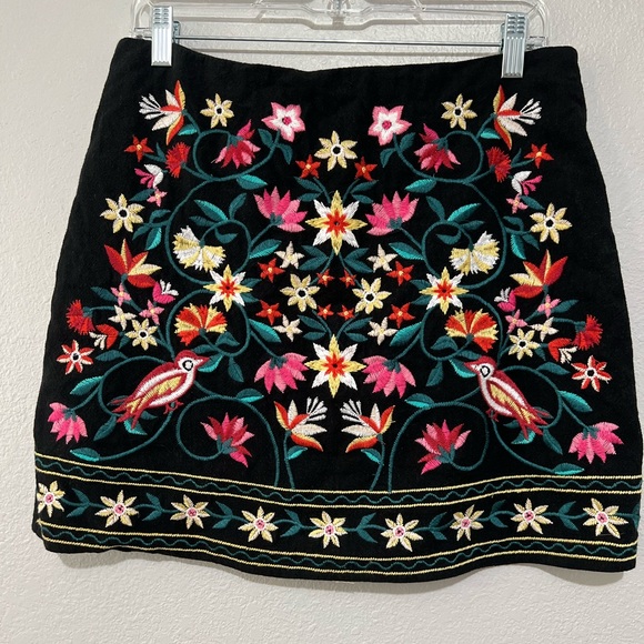 Umgee Dresses & Skirts - Umgee Embroidered Skirt